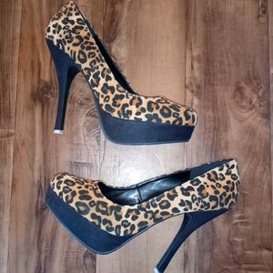 Fahrenheit Cheetah 👠!! Worn Once!!!!